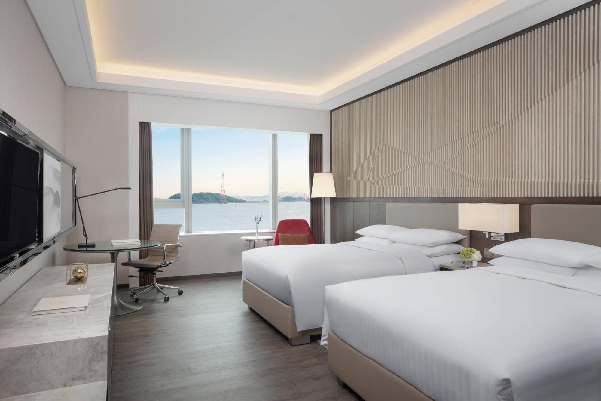 Courtyard By Marriott Xiamen Haicang Exterior photo
